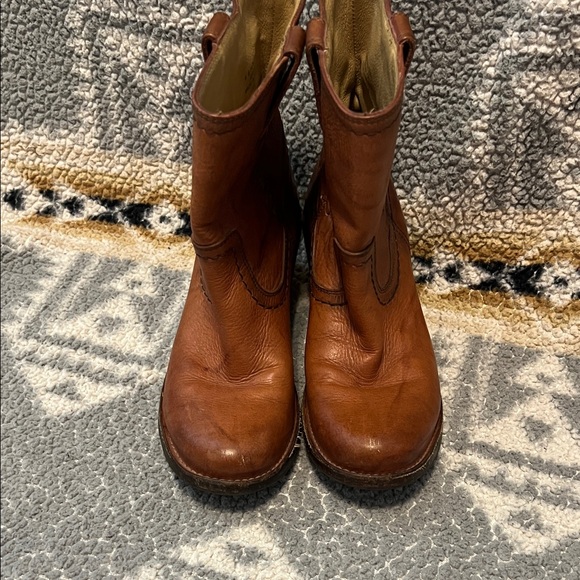 Frye brown leather ankle boots - Picture 3 of 10
